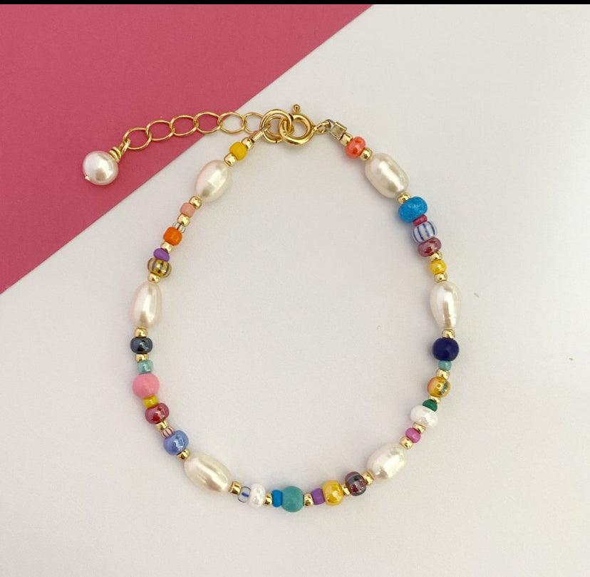 Luminous Pearl Bracelet