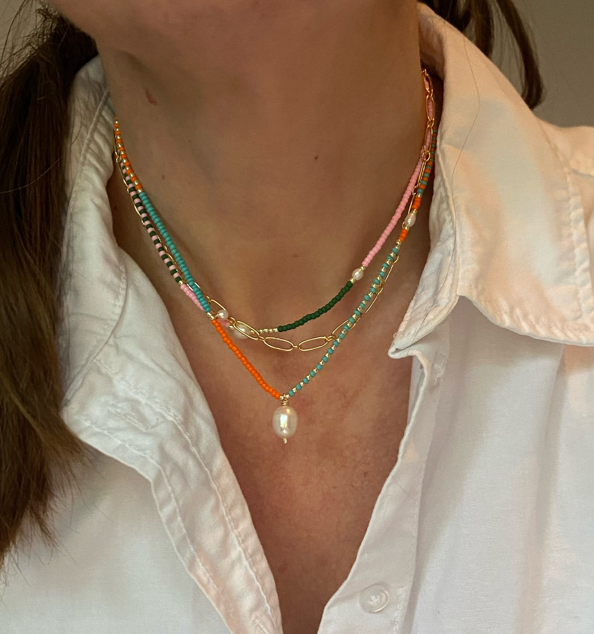 Delicate green pink pearl collar necklace