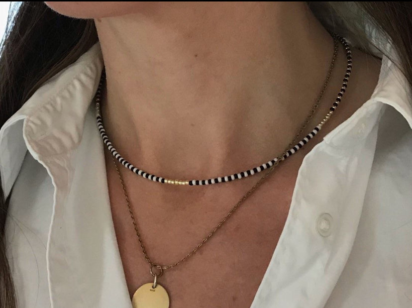 Noir classic necklace