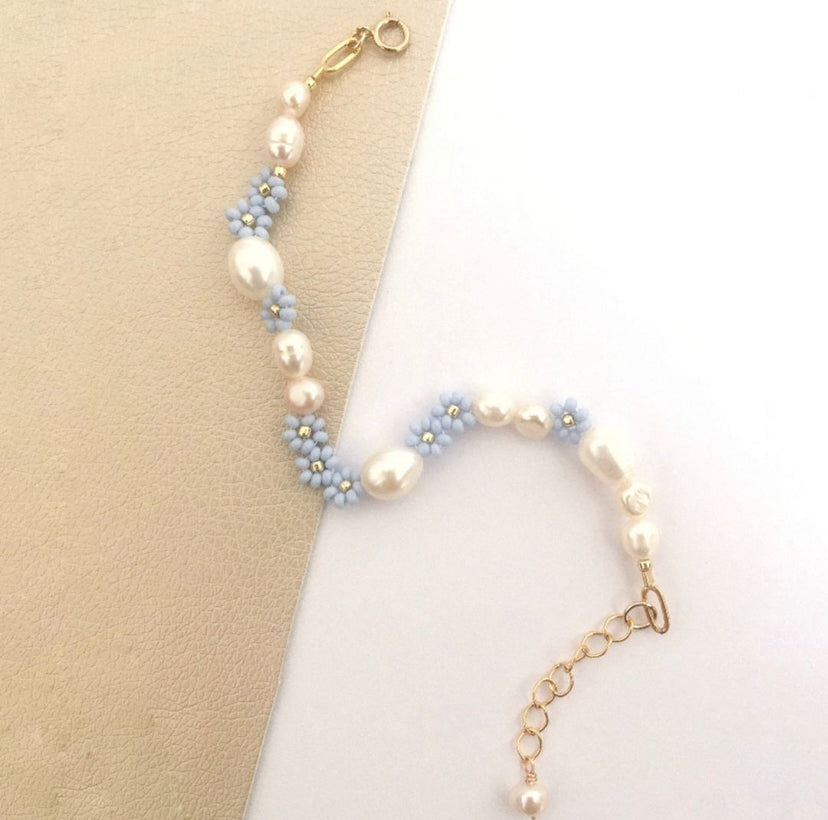 Baby blue bloom bracelet