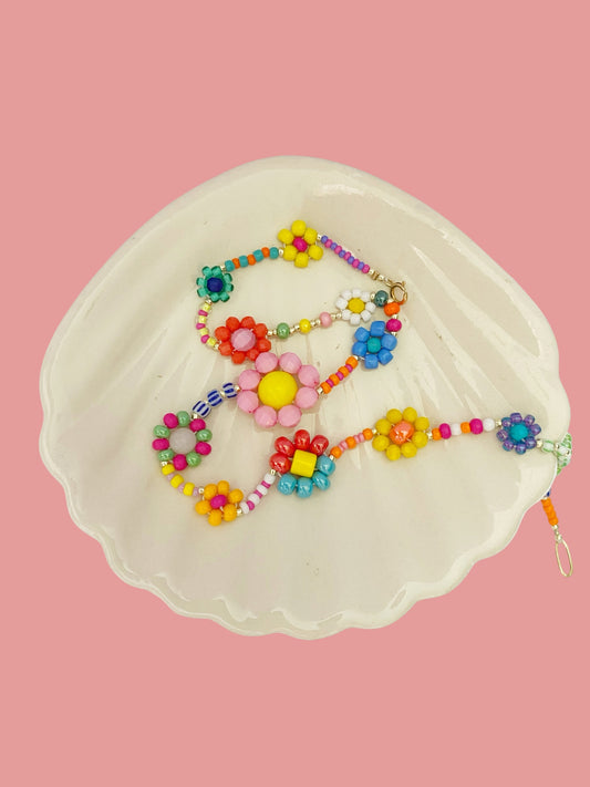 Chunky flower necklace