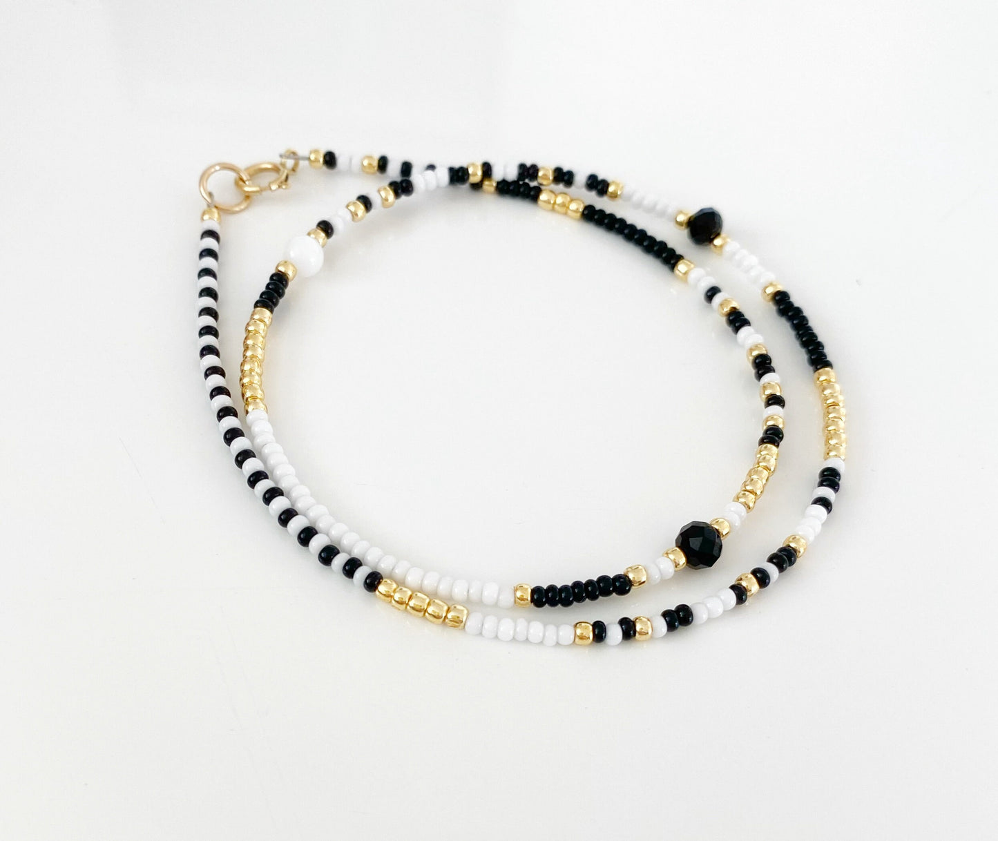 Monochrome Gem Necklace