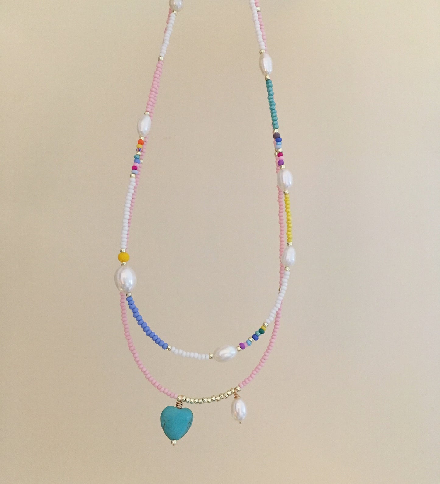 Colorful bead and pearl necklace set