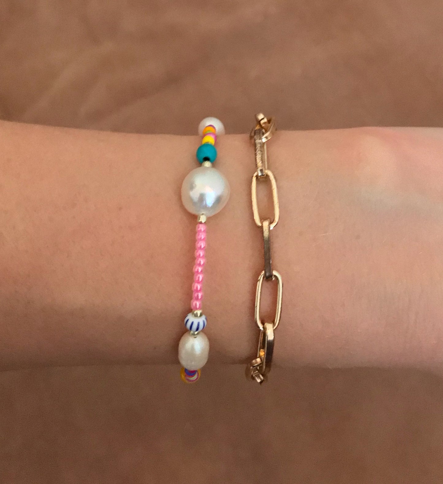 Color pop pearl bracelet