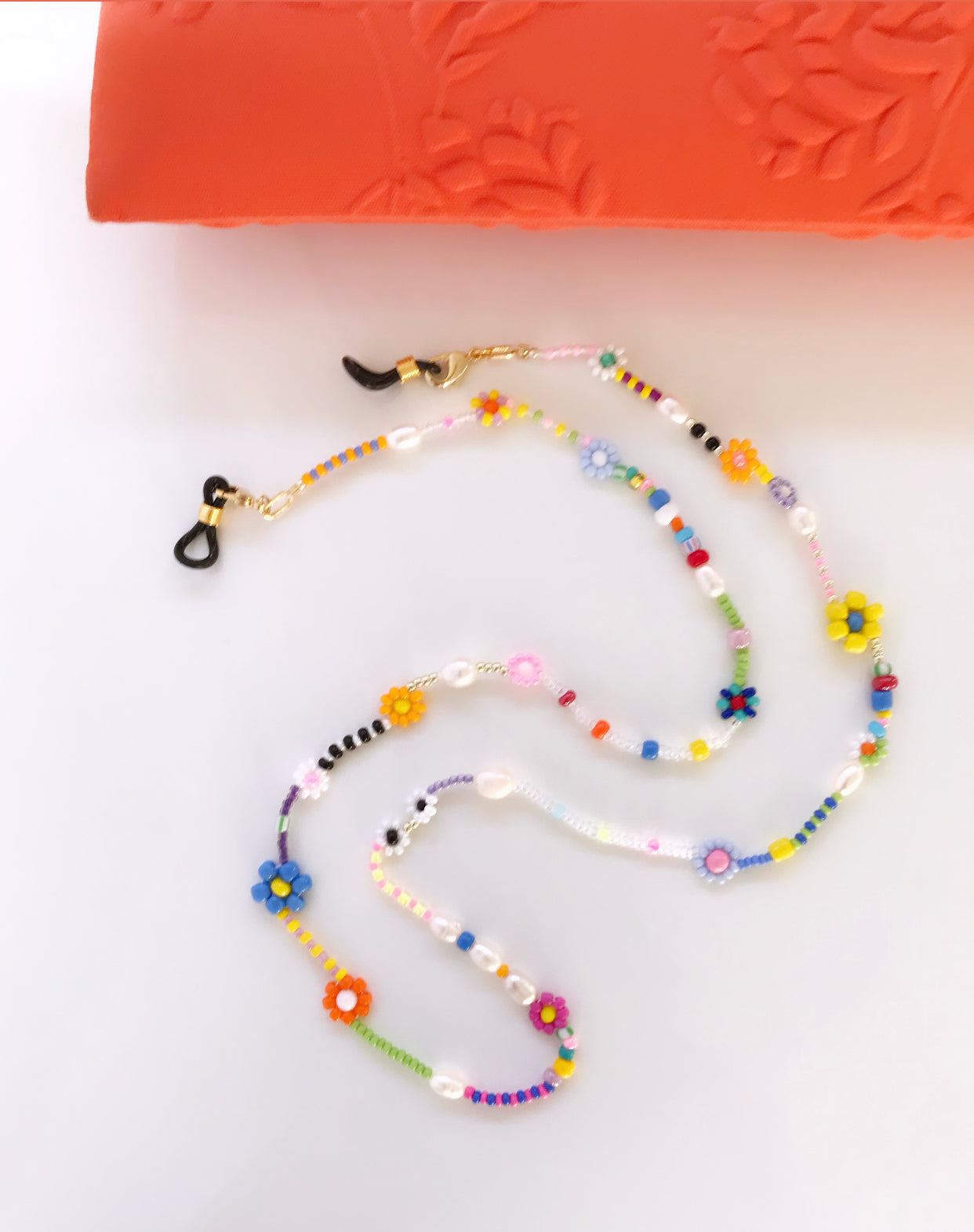 Flower garden sunglass chain