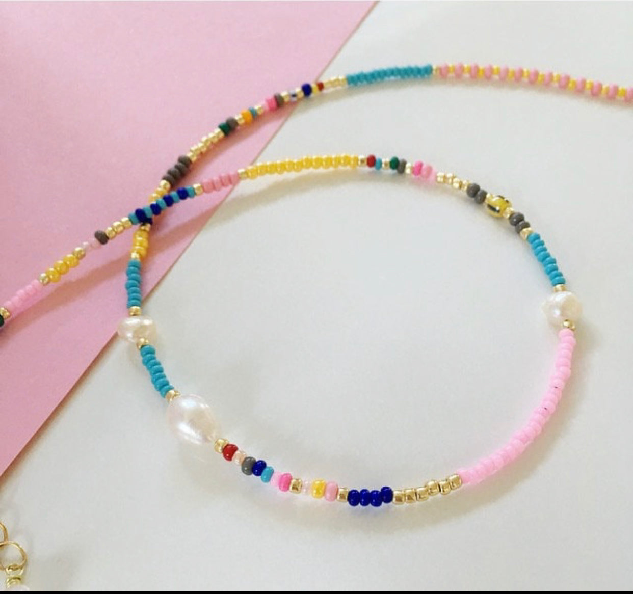 Color wave necklace