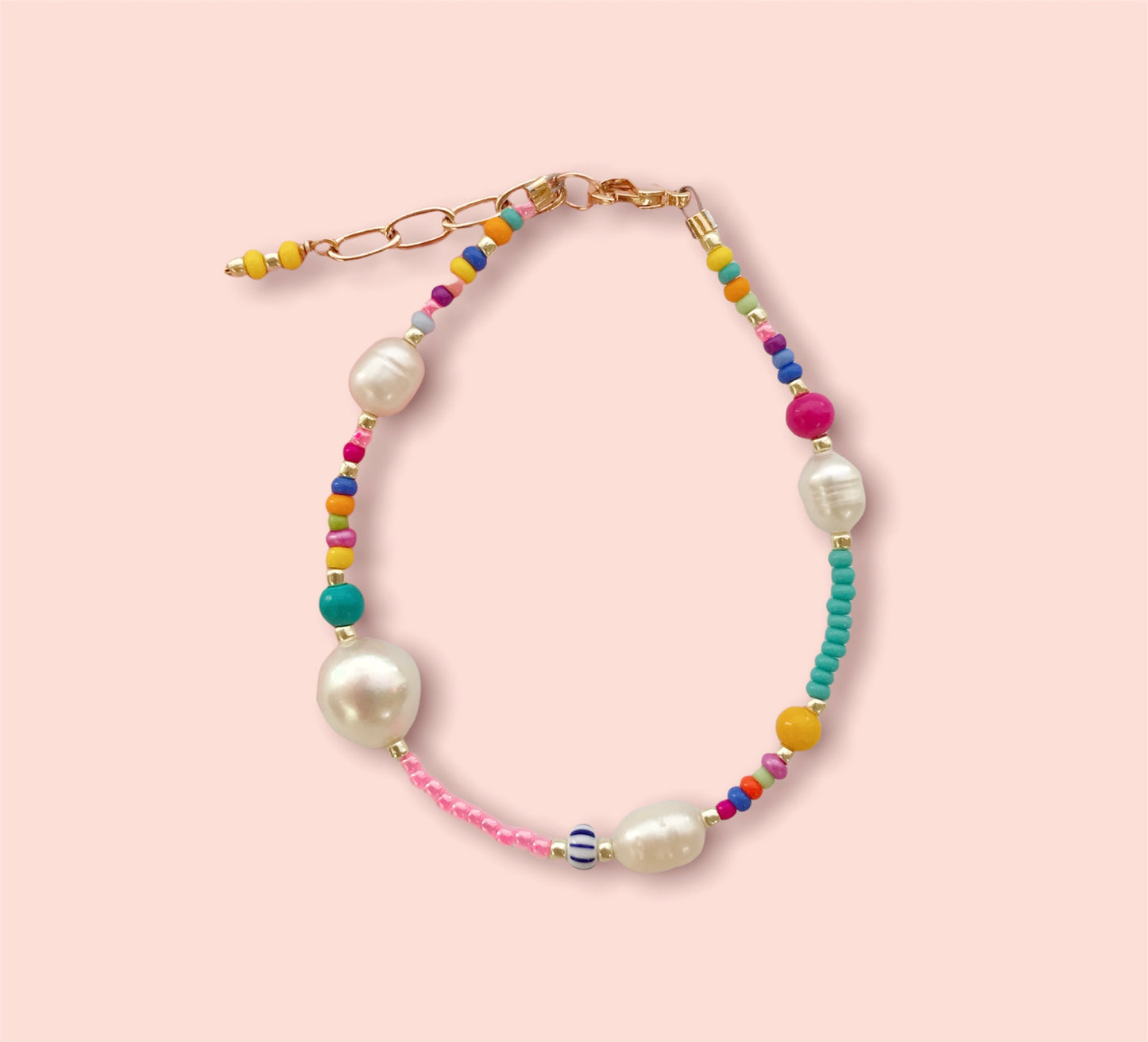 Color pop pearl bracelet