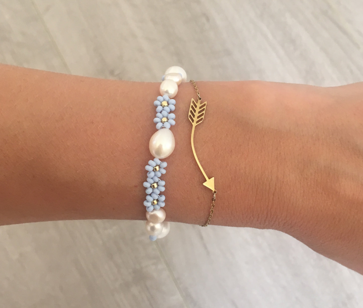 Baby blue bloom bracelet